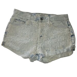 Abercrombie & Fitch White Lace Detailed Denim Shorts 2